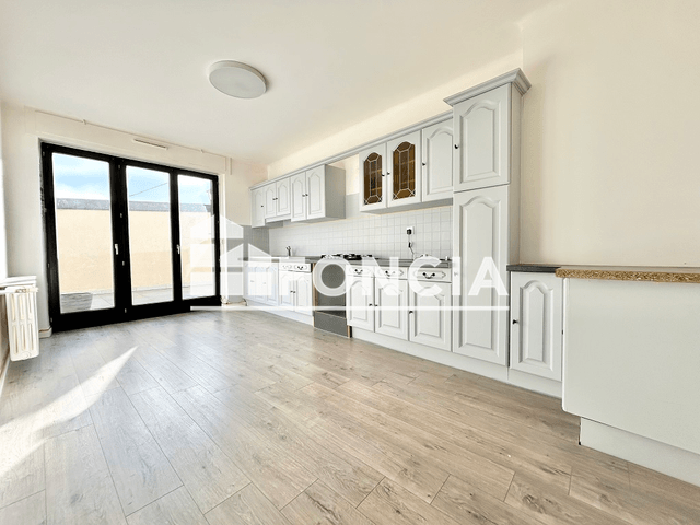 Appartement 4 pièces (122.32 m²) à louer - Clouange (57185)