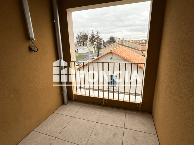Studio (30.2 m²) à louer - Montaigu Vendee (85600)