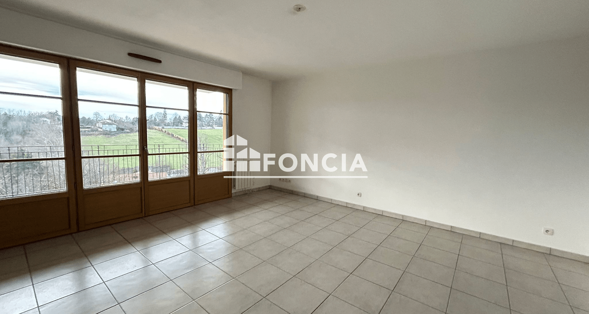 Appartement 3 pièces (71.69 m²) à louer - Saint-didier-au-mont-d'or (69370)