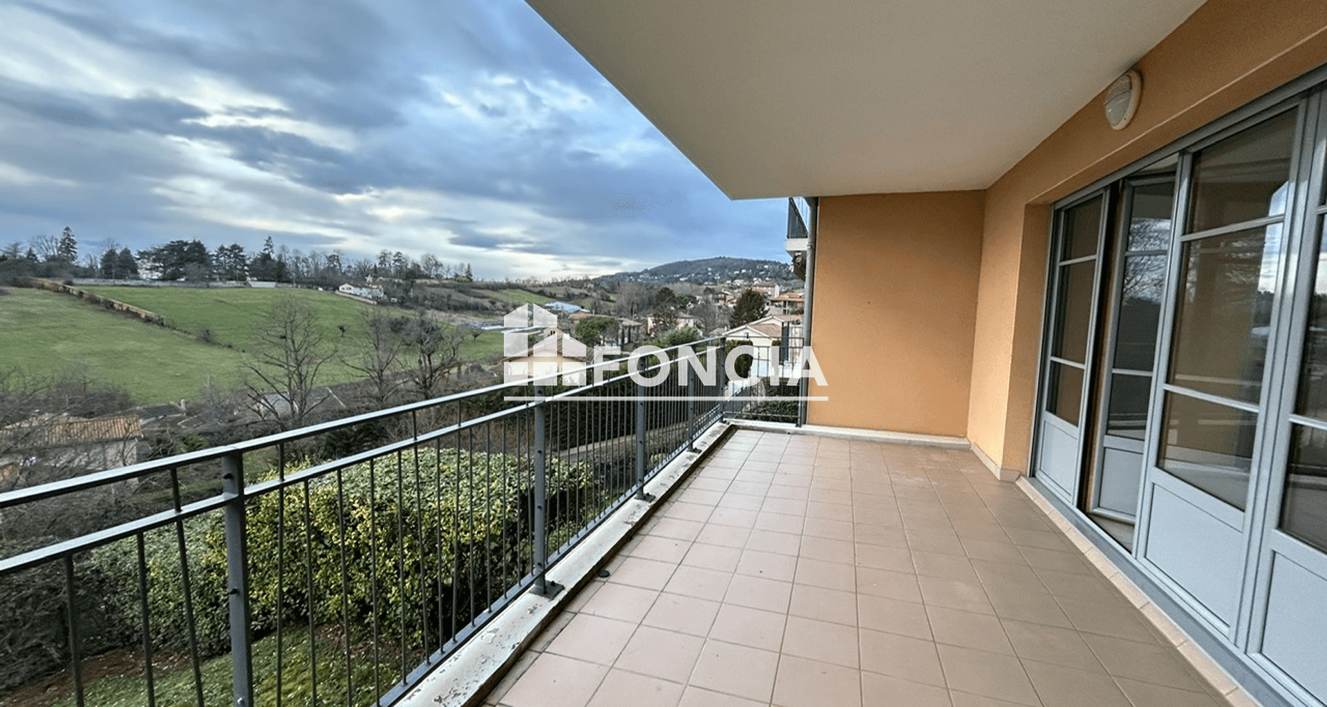 Appartement 3 pièces (71.69 m²) à louer - Saint-didier-au-mont-d'or (69370)