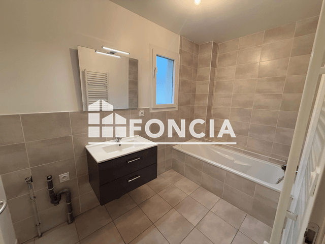 Appartement 4 pièces (86.82 m²) à louer - Rumilly (74150)