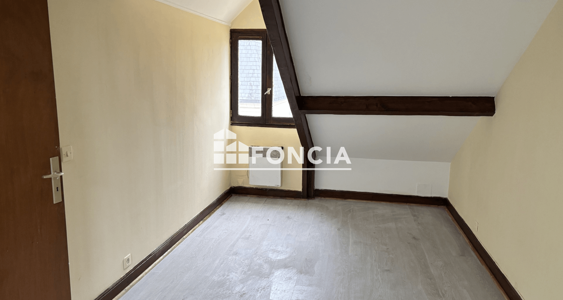Appartement 3 pièces (41 m²) à louer - Fontainebleau (77300)