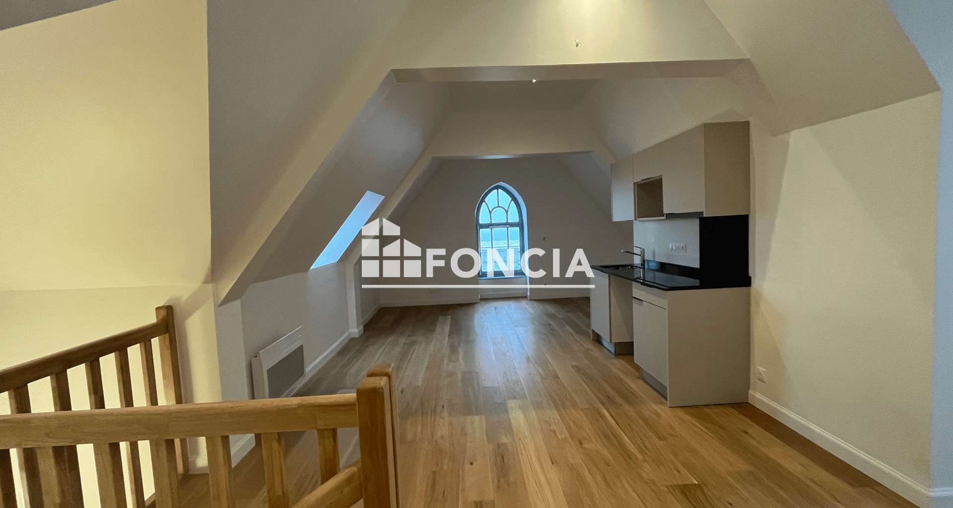 Appartement 2 pièces (47.77 m²) à louer - Douarnenez (29100)