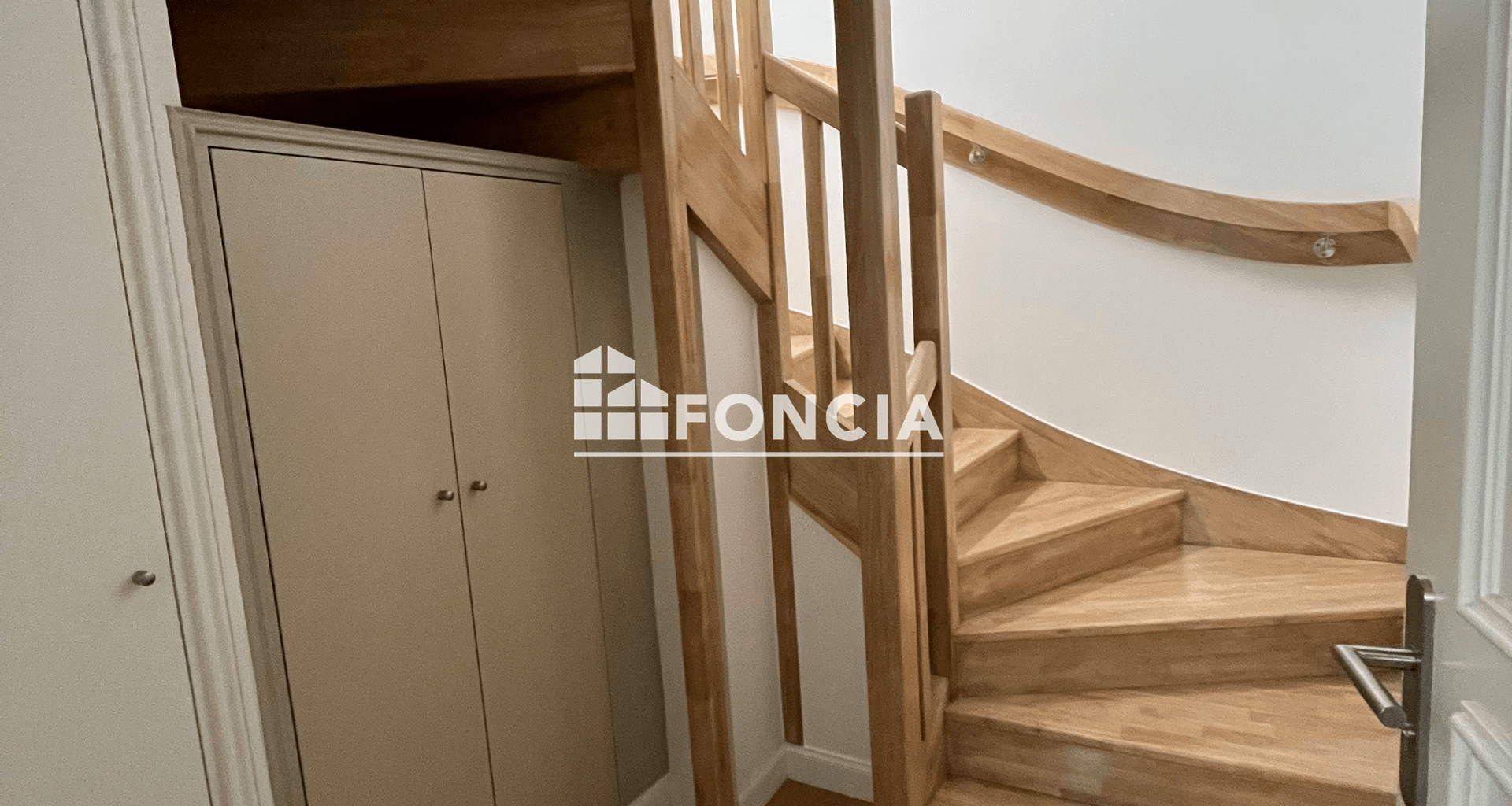 Appartement 2 pièces (47.77 m²) à louer - Douarnenez (29100)