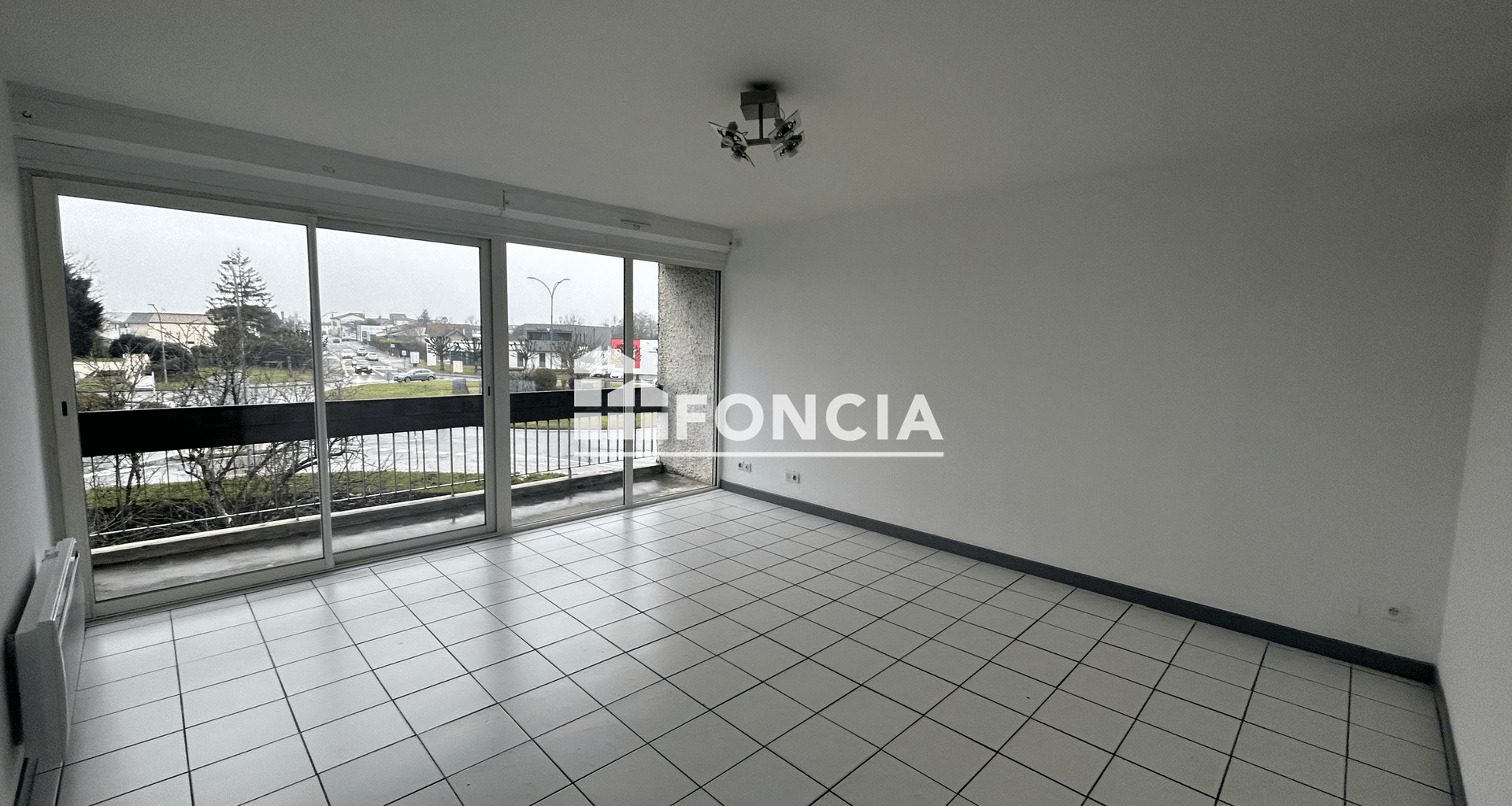 Appartement 2 pièces (49.34 m²) à louer - Jonzac (17500)