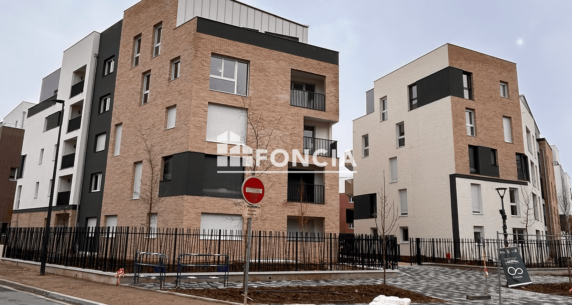 Appartement 5 pièces (95.11 m²) à louer - Combs-la-ville (77380)