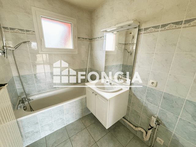 Appartement 4 pièces (96.63 m²) à louer - Valleiry (74520)