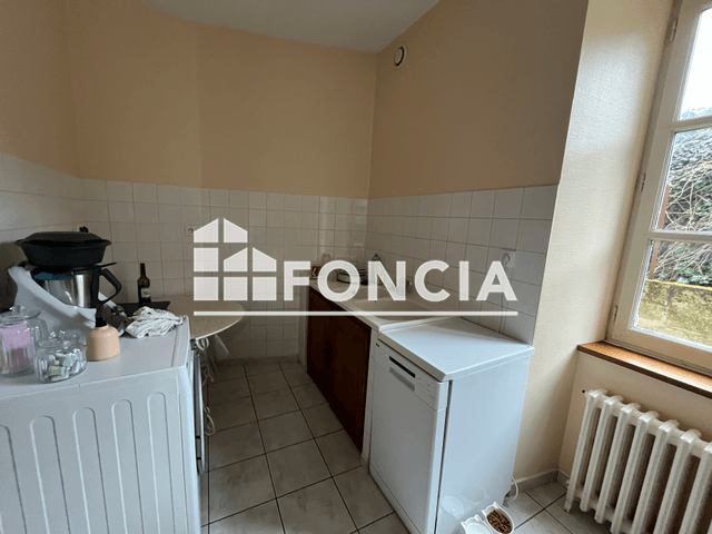 Maison 3 pièces (121.28 m²) à louer - Celles Sur Belle (79370)