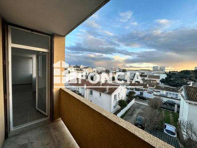 Appartement 3 pièces (55.2 m²) à louer - Nimes (30900)
