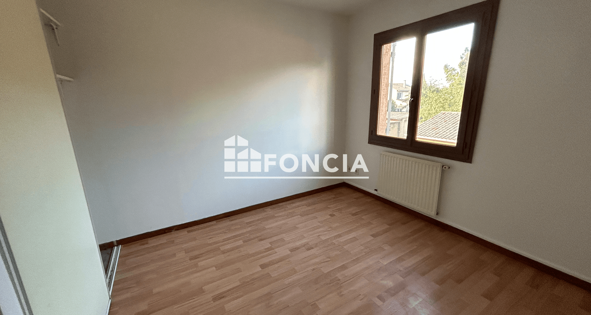 Appartement 2 pièces (58.05 m²) à louer - Pont-saint-esprit (30130)