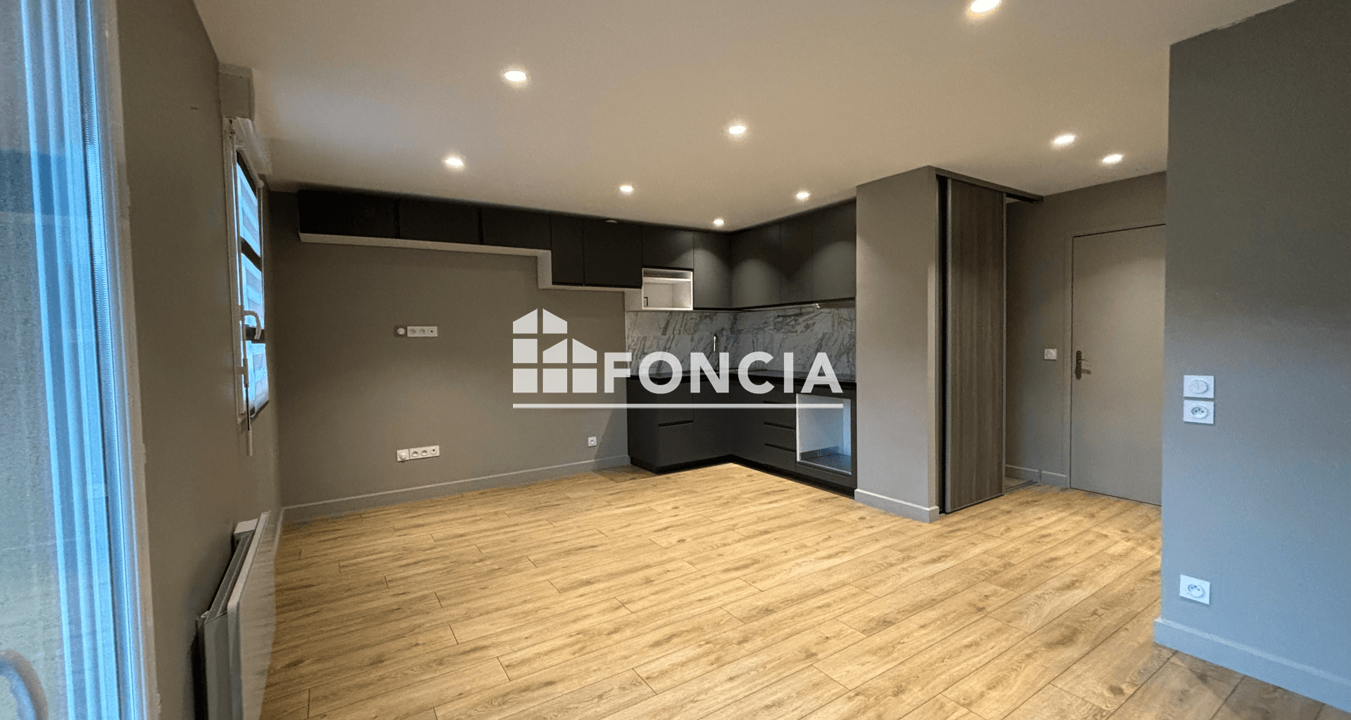 Appartement 2 pièces (41.5 m²) à louer - La Rivière-saint-sauveur (14600)