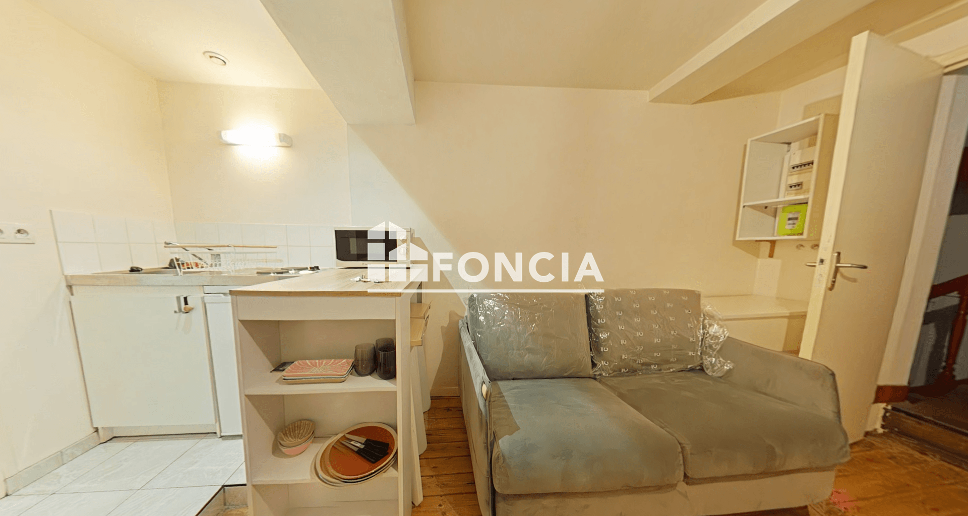 Studio meublé (17.29 m²) à louer - Caen (14000)