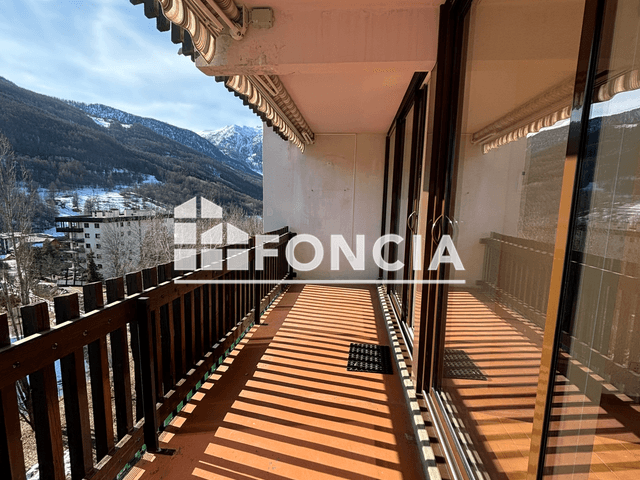 Appartement meublé 2 pièces (50.75 m²) à louer - Saint Chaffrey (05330)
