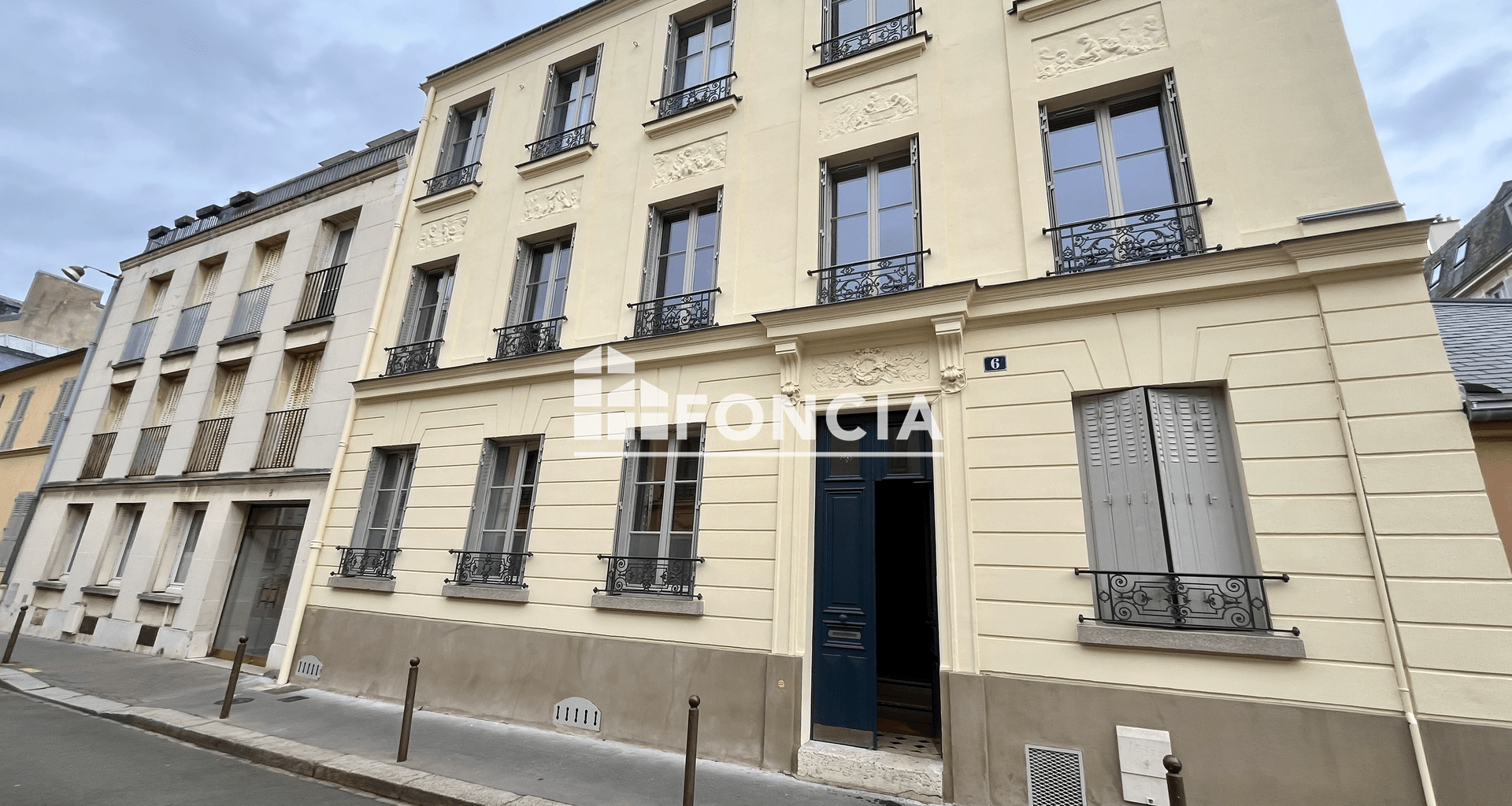 Studio (14.29 m²) à louer - Versailles (78000)