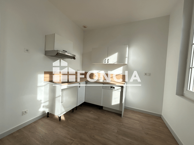 Appartement 2 pièces (26.78 m²) à louer - Rochefort (17300)
