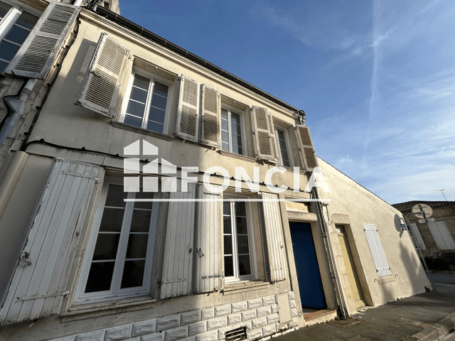 Appartement 3 pièces (35.02 m²) à louer - Rochefort (17300)