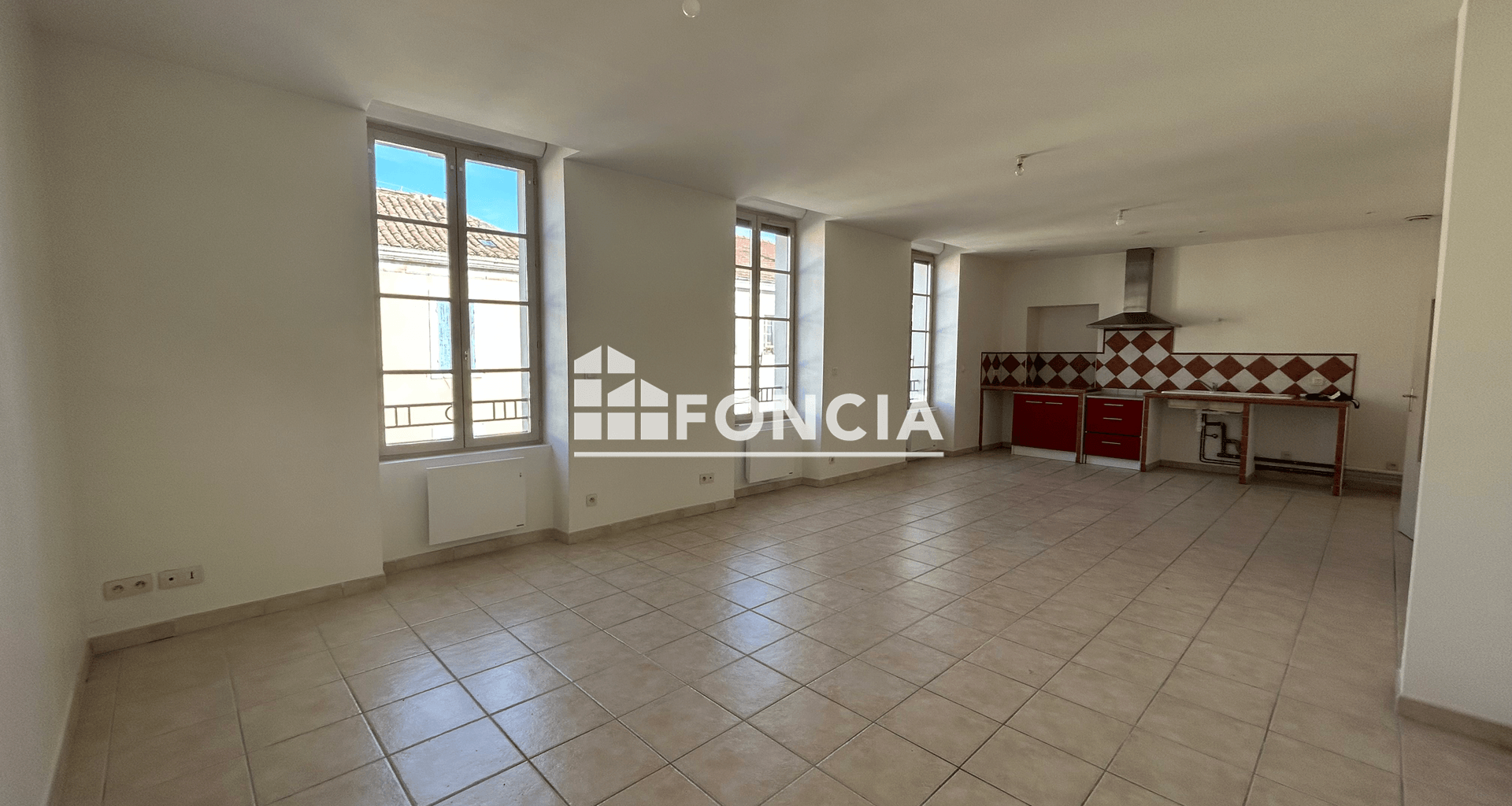 Appartement 3 pièces (77.7 m²) à louer - Orange (84100)