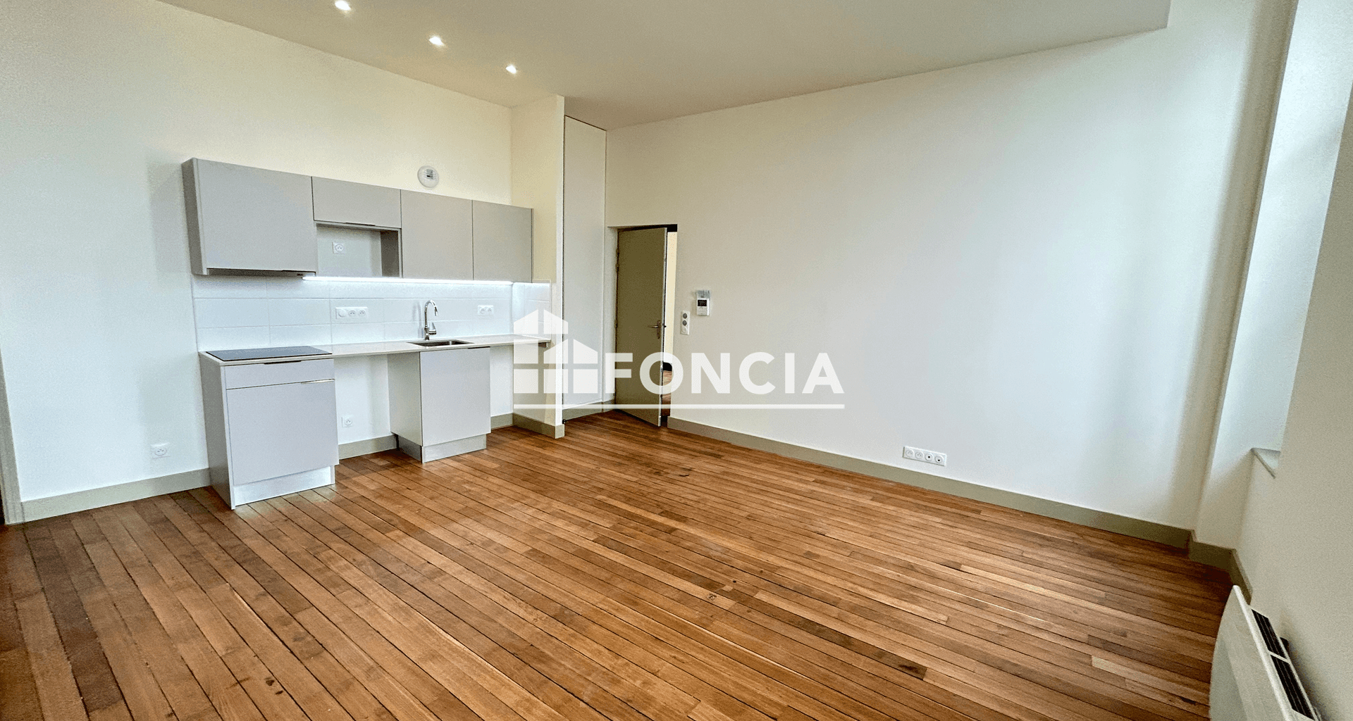 Appartement 2 pièces (52.3 m²) à louer - Auxerre (89000)