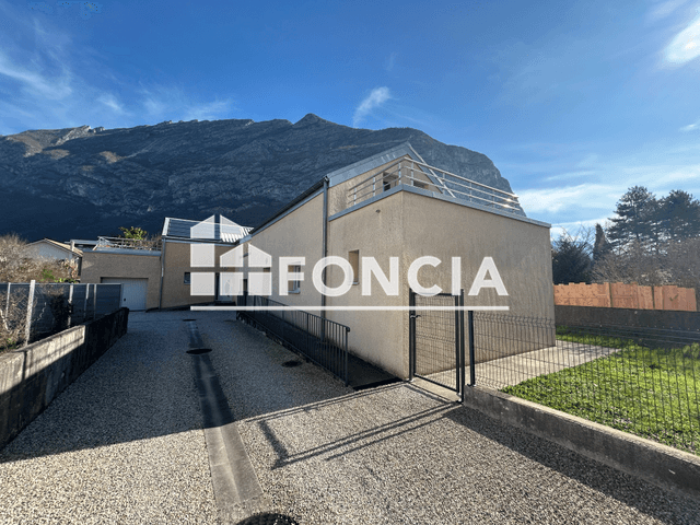 Maison 5 pièces (97.45 m²) à louer - Saint Egreve (38120)