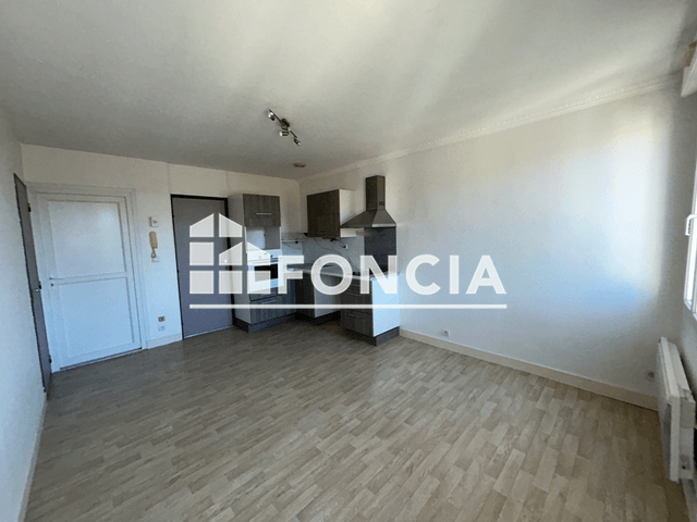 Appartement 2 pièces (33.06 m²) à louer - Rochefort (17300)