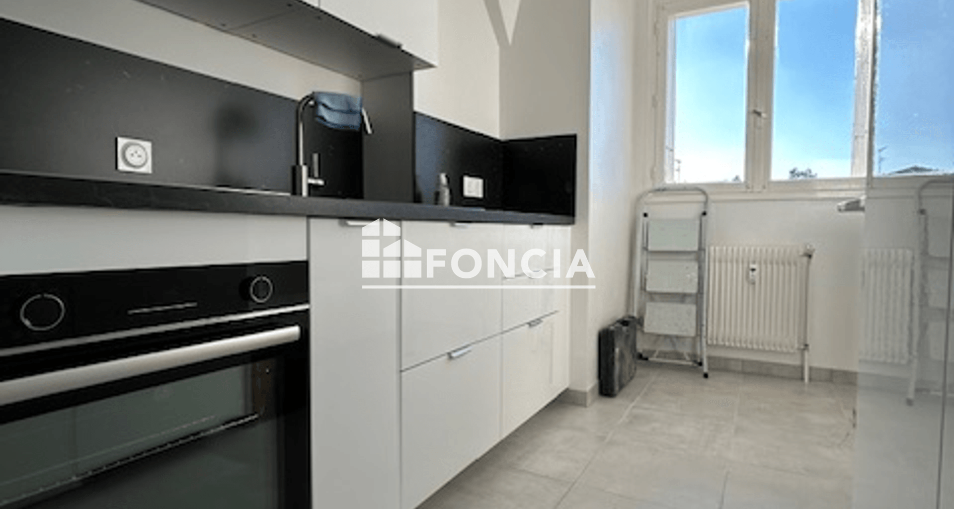 Appartement 2 pièces (45.06 m²) à louer - Douarnenez (29100)