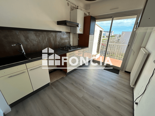 Appartement 4 pièces (79.7 m²) à louer - Sete (34200)