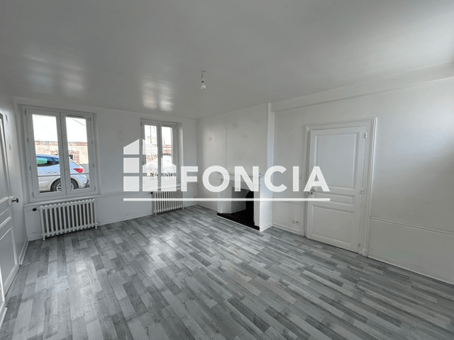 Maison 4 pièces (83.54 m²) à louer - Nonancourt (27320)