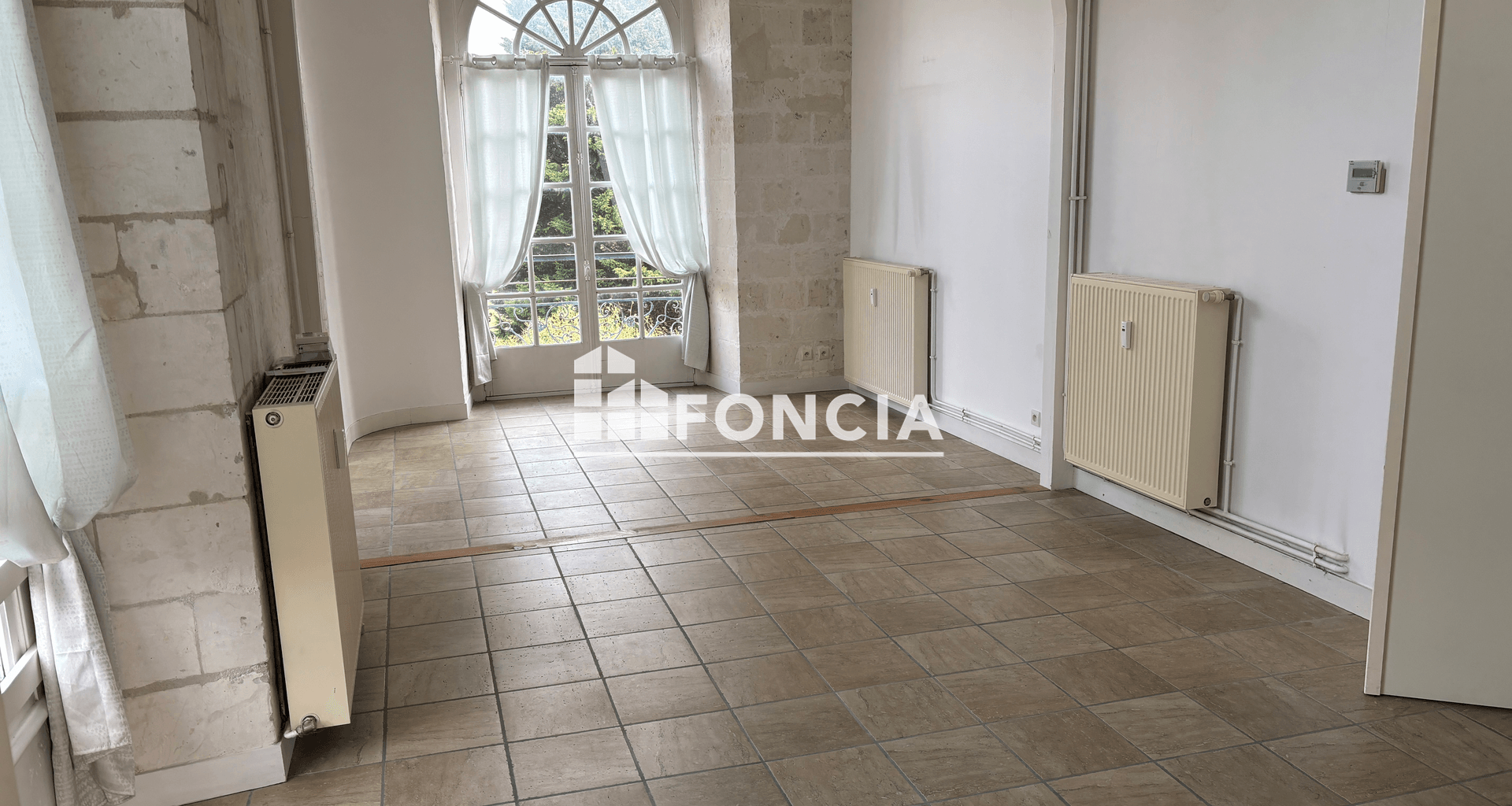 Appartement 3 pièces (104.25 m²) à vendre - Crouy-saint-pierre (80310)