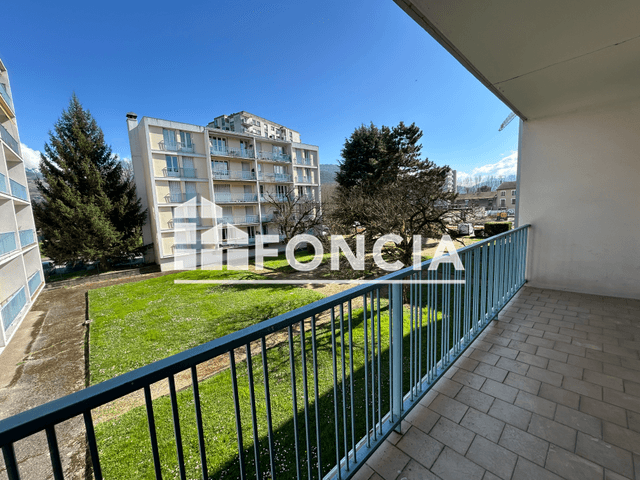Appartement 2 pièces (51.09 m²) à louer - Saint Martin D Heres (38400)