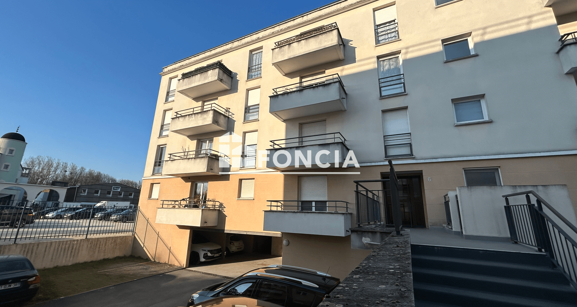 Appartement 2 pièces (50.6 m²) à vendre - Vigneux-sur-seine (91270)