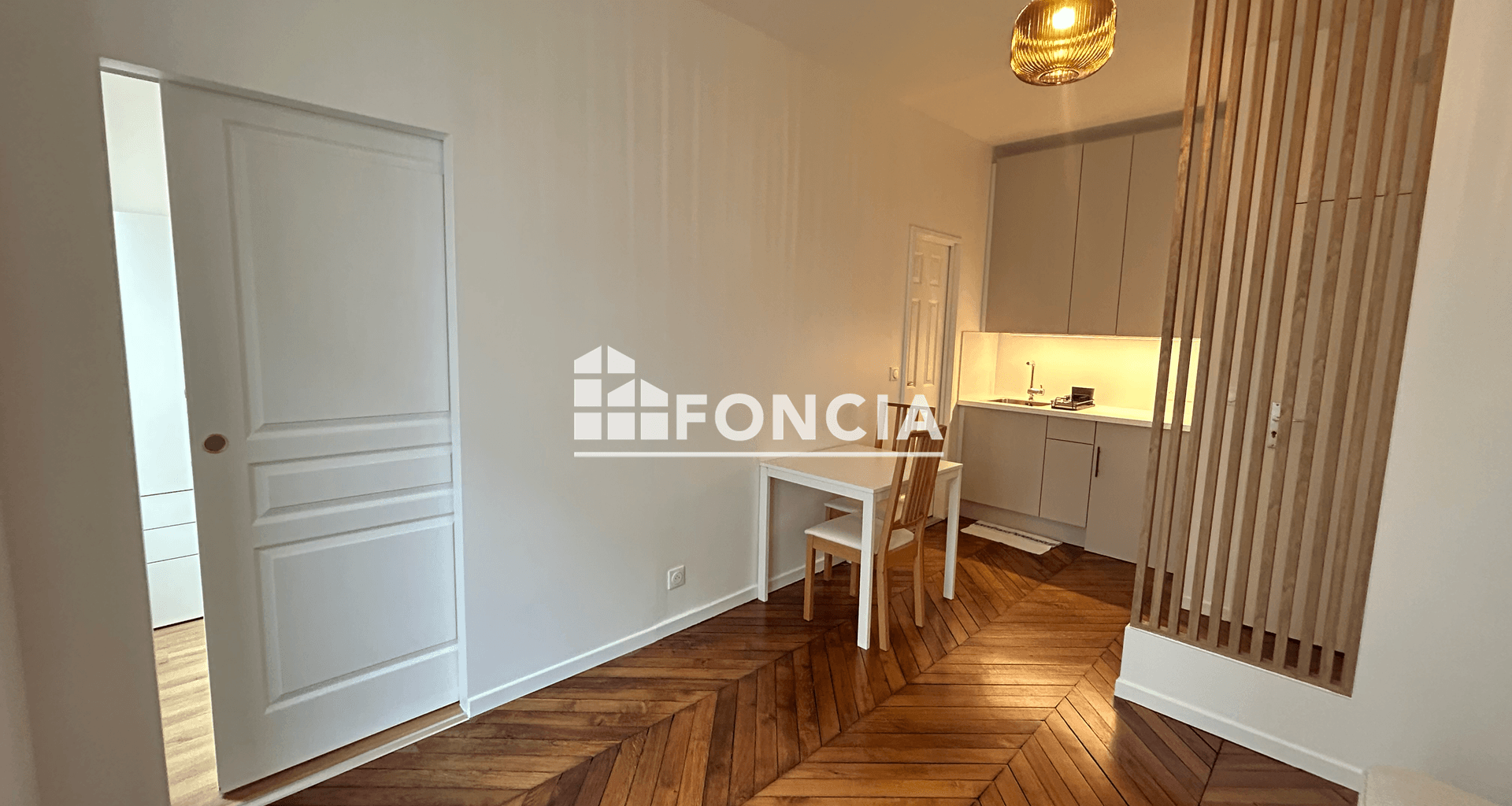 Appartement meublé 2 pièces (22.82 m²) à louer - Montrouge (92120)