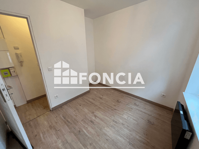 Appartement meublé 2 pièces (26.1 m²) à louer - Roubaix (59100)
