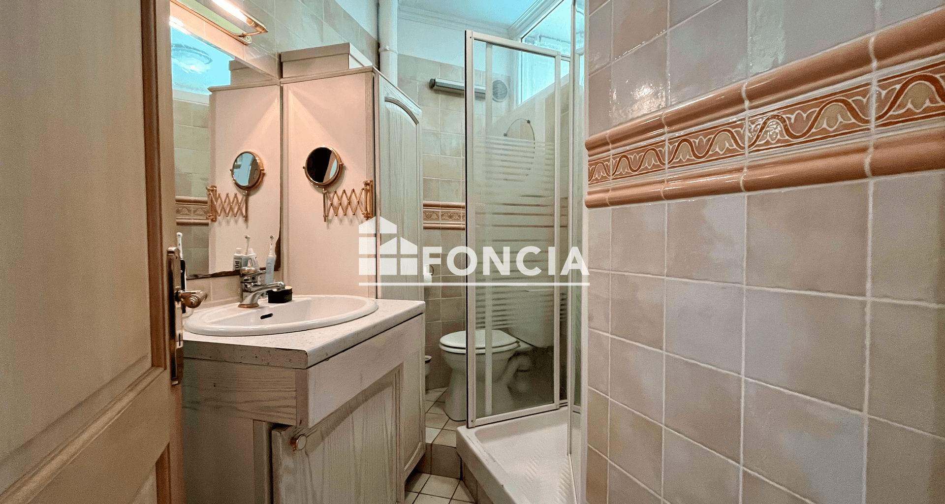 Appartement meublé 2 pièces (36.59 m²) à louer - Versailles (78000)