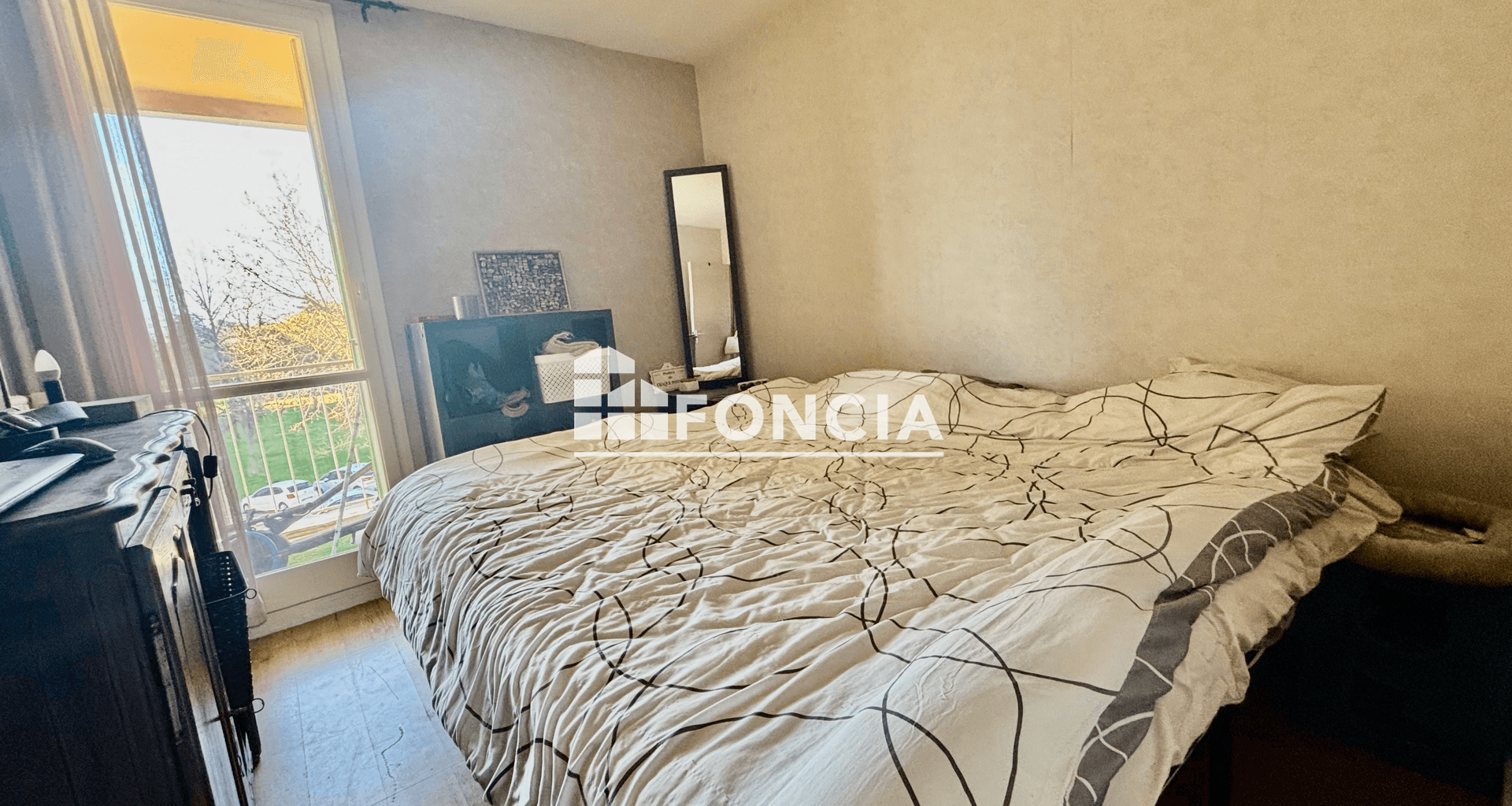 Appartement 4 pièces (69 m²) à vendre - Pierrelatte (26700)