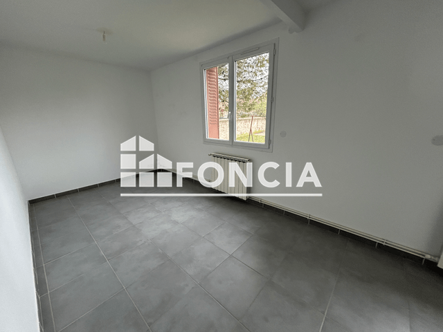 Appartement 4 pièces (57.38 m²) à louer - Bagnols-sur-ceze (30200)