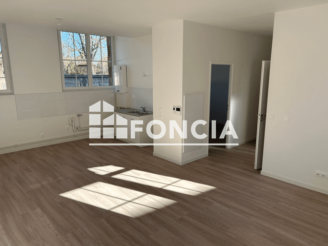 Appartement 4 pièces (73.55 m²) à louer - Louviers (27400)