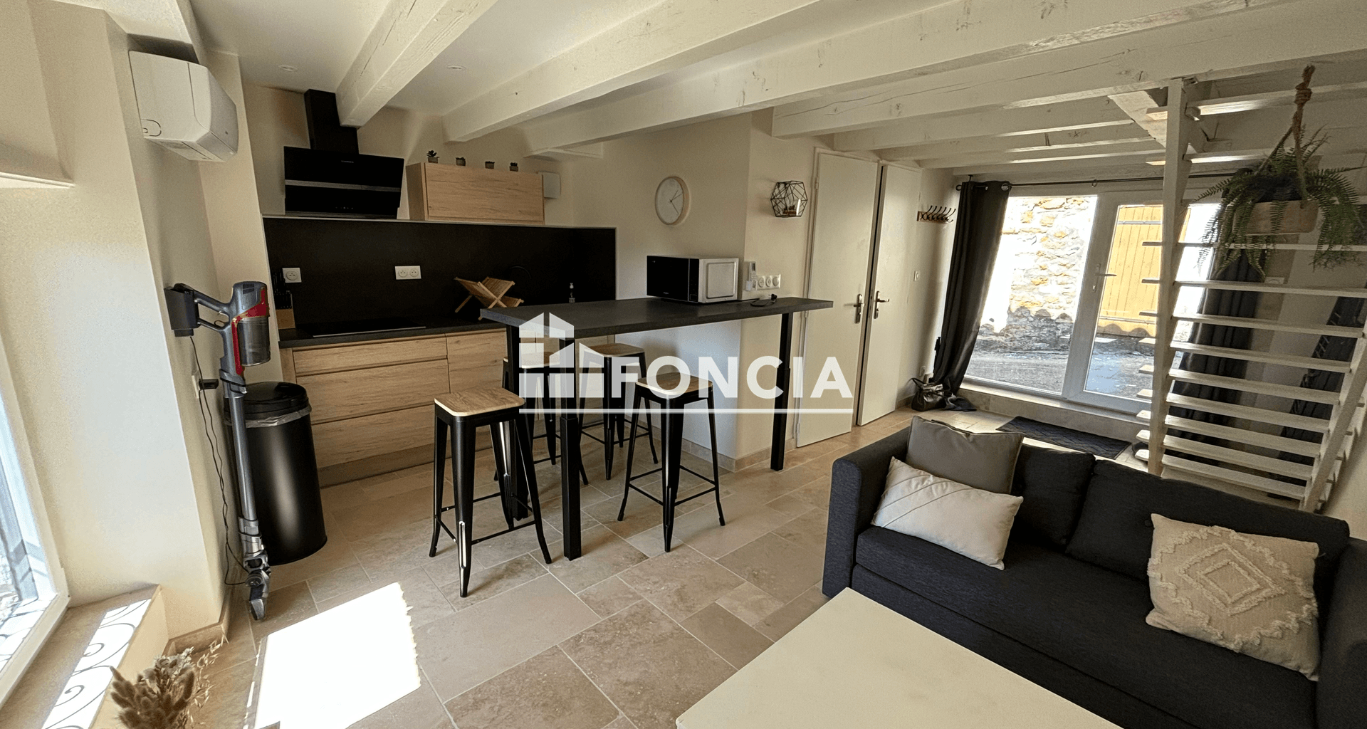 Maison 3 pièces (52 m²) à louer - Le Teil (07400)