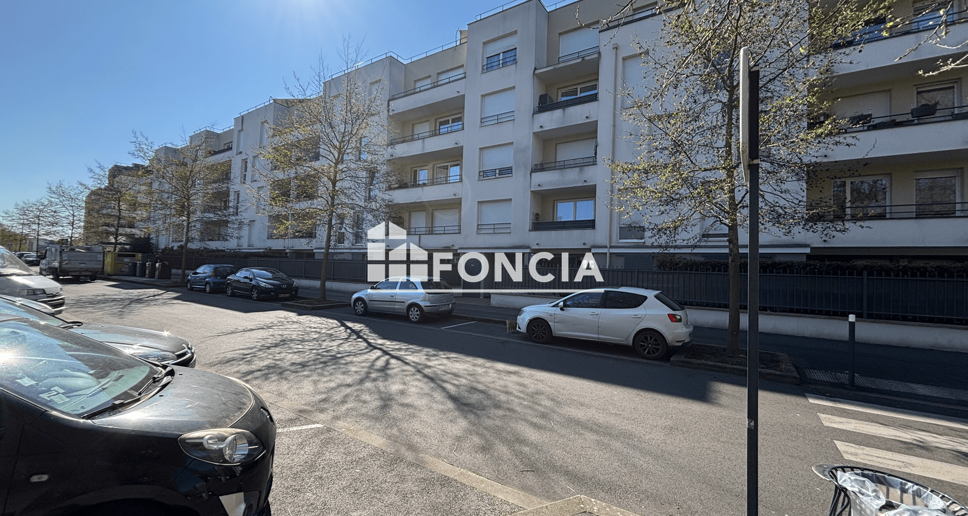 Appartement 2 pièces (43.98 m²) à vendre - Fleury-mérogis (91700)