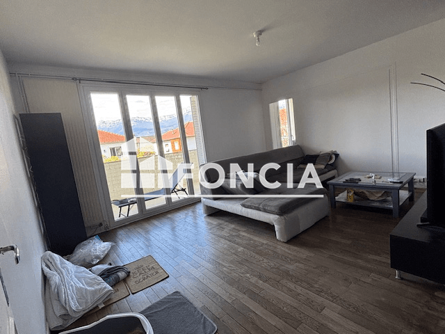 Appartement 4 pièces (118.3 m²) à louer - Eybens (38320)