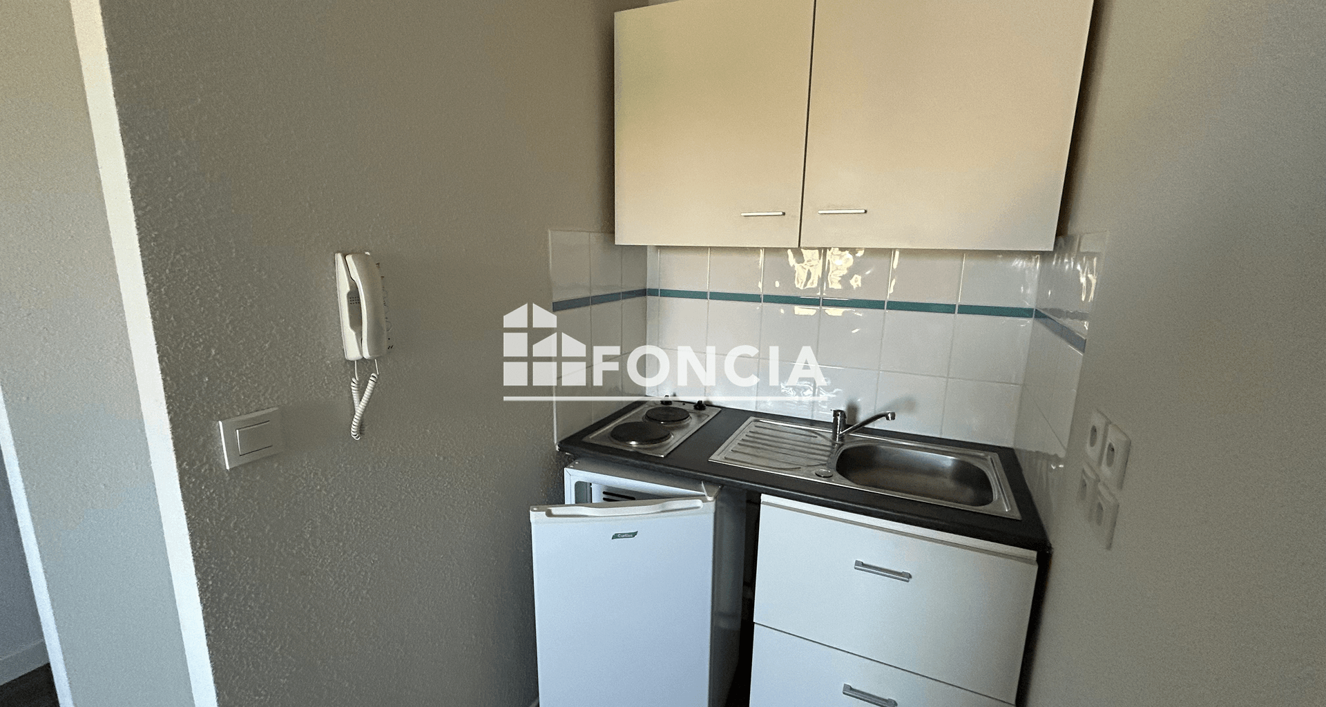 Studio (18.17 m²) à louer - Valence (26000)