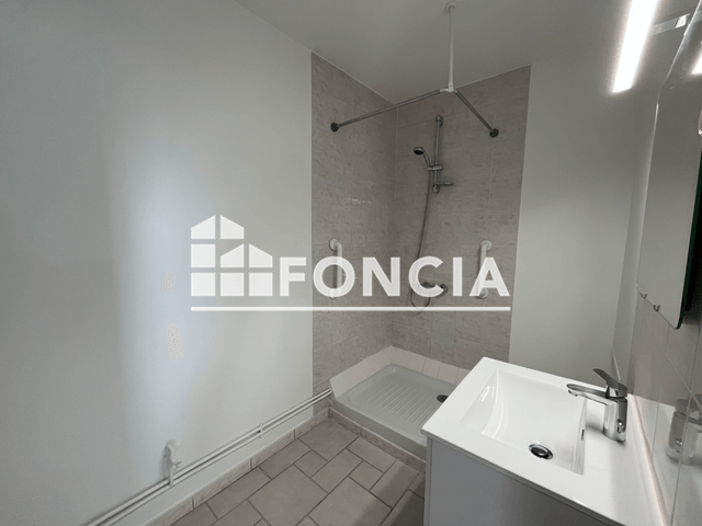 Appartement 2 pièces (34.8 m²) à louer - St-martin D'heres (38400)