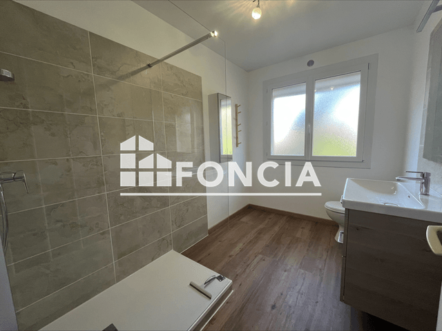Appartement 3 pièces (90.35 m²) à louer - Saint-raphael (83700)