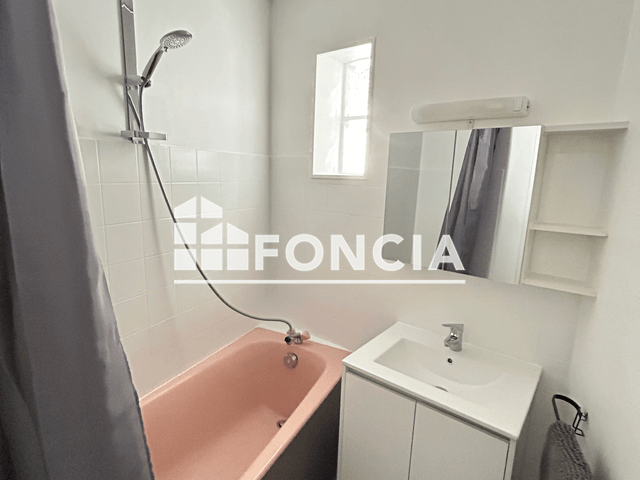 Studio meublé (25.19 m²) à louer - Saumur (49400)
