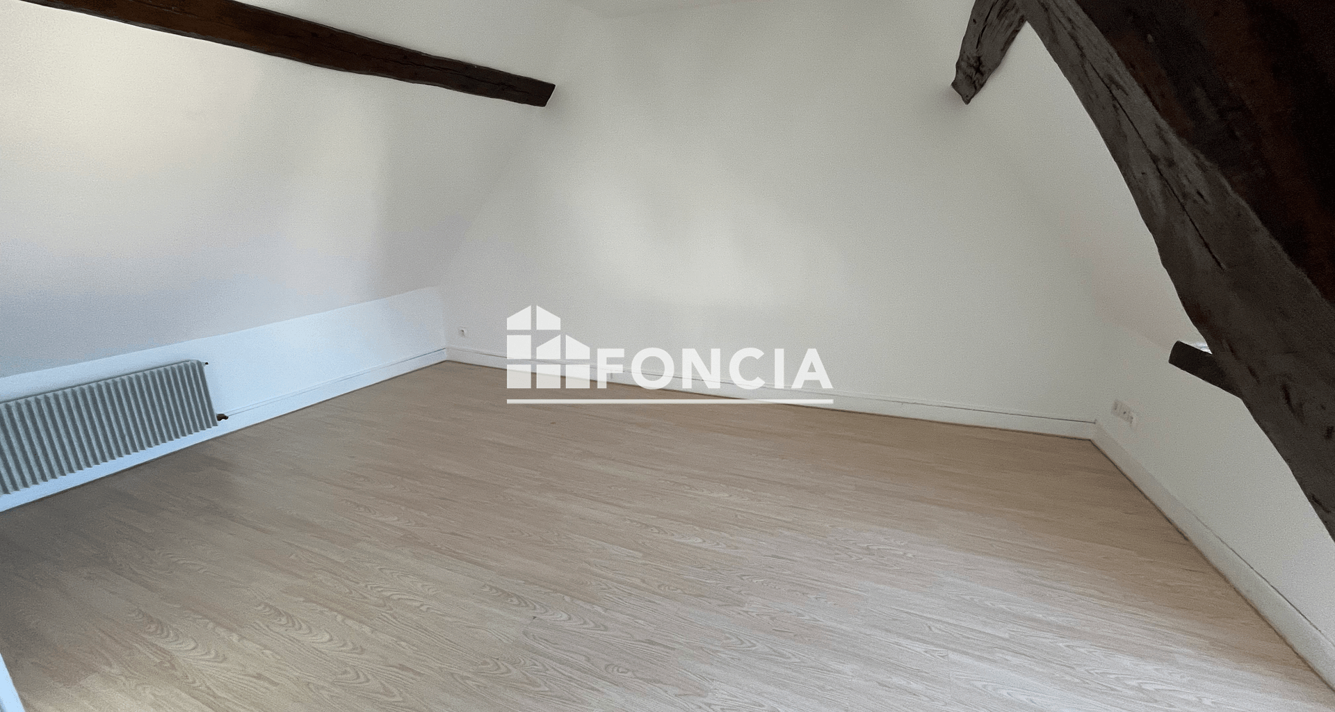 Studio (23.05 m²) à louer - Jouars-pontchartrain (78760)