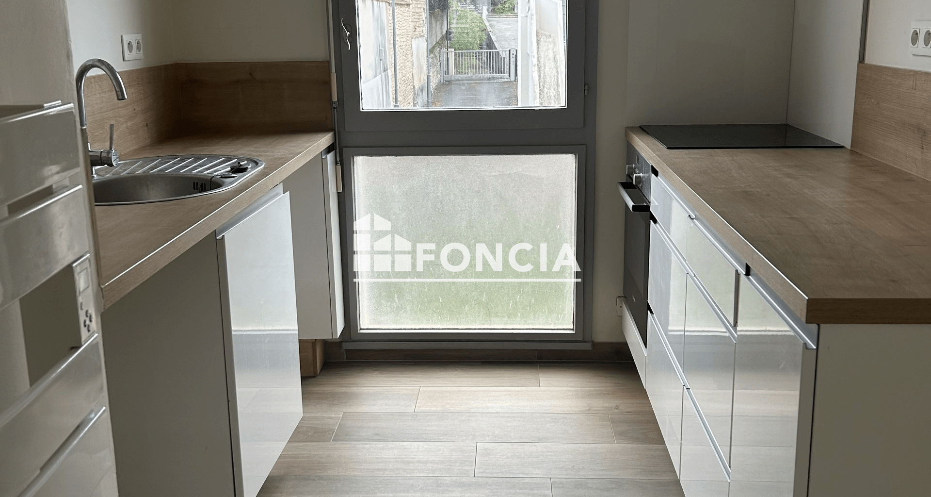 Appartement 4 pièces (90 m²) à louer - Niort (79000)