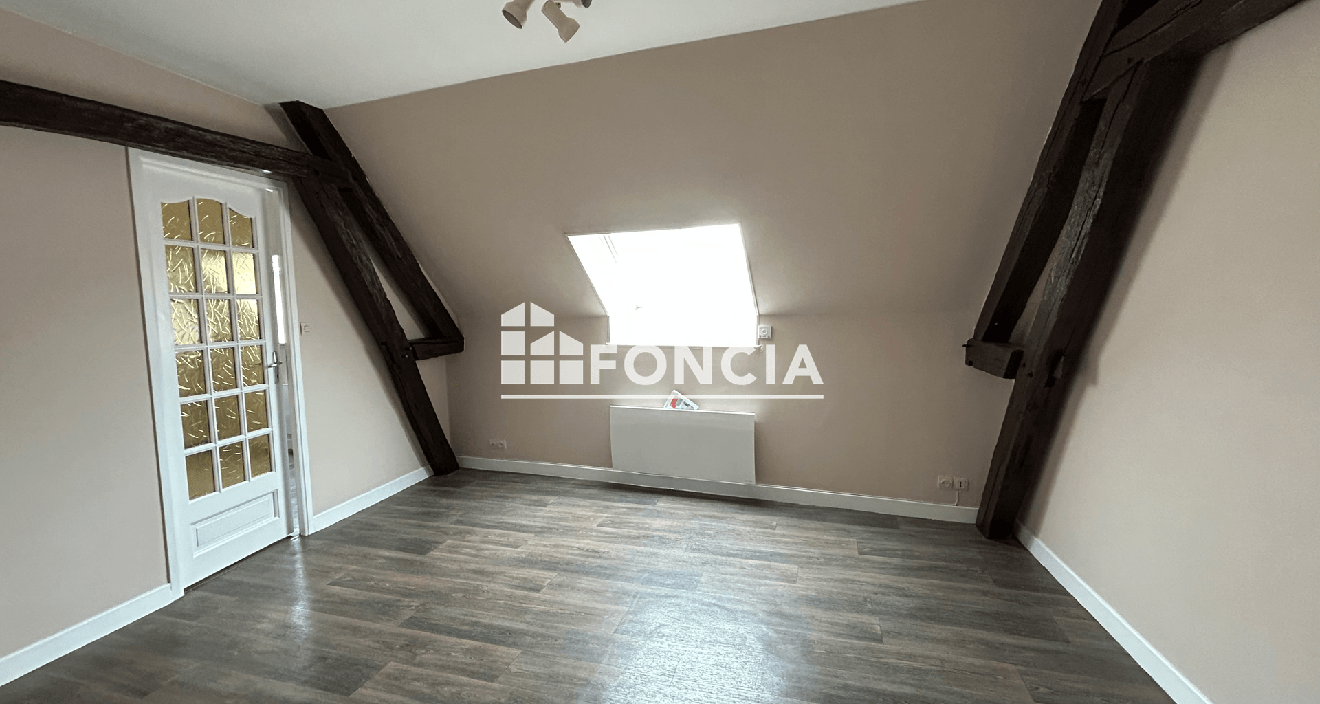 Appartement 3 pièces (43.1 m²) à louer - Bruyères-et-montbérault (02860)