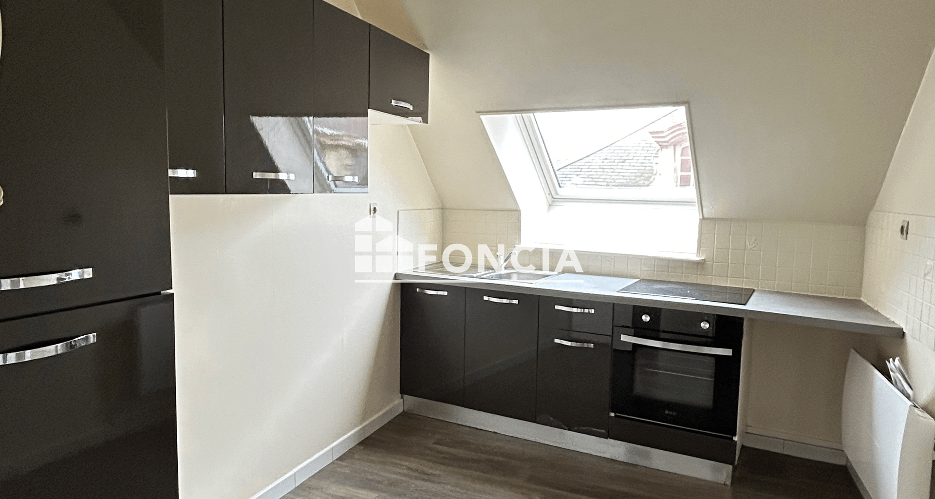 Appartement 3 pièces (43.1 m²) à louer - Bruyères-et-montbérault (02860)