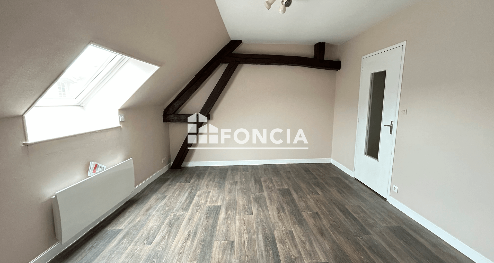 Appartement 3 pièces (43.1 m²) à louer - Bruyères-et-montbérault (02860)