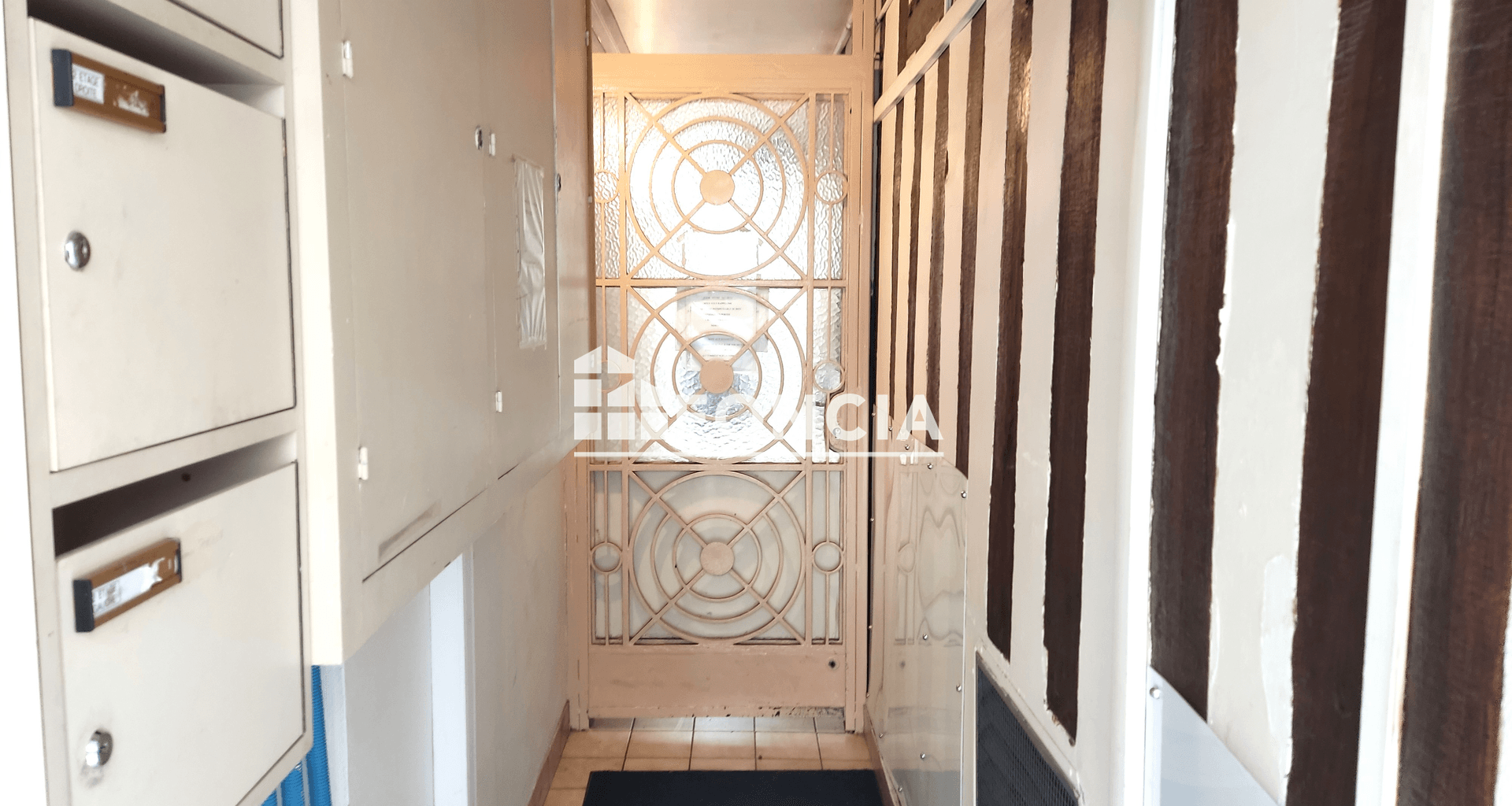 Studio meublé (15.15 m²) à louer - Fontainebleau (77300)