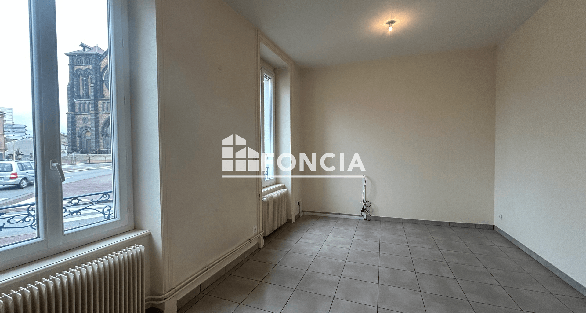 Appartement 2 pièces (59.93 m²) à louer - Roanne (42300)